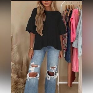 Curvy Girl Black Ruffle Sleeve Top 🆕